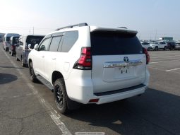 
										Toyota Landcruiser Prado full									