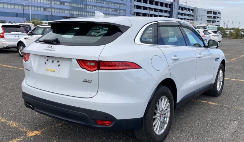 
								Jaguar F-Pace full									
