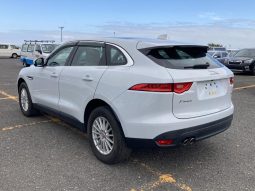 
										Jaguar F-Pace full									