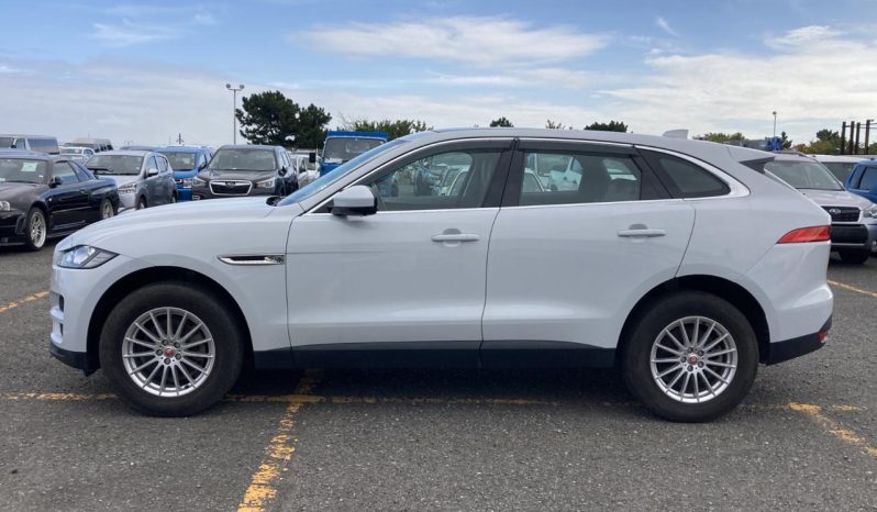 
								Jaguar F-Pace full									
