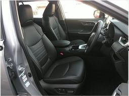 
										Toyota RAV4 Hybrid 2019 full									