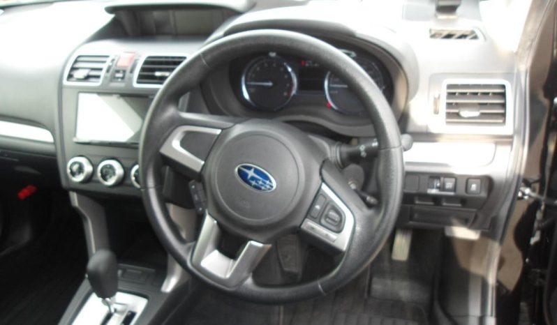 
								Subaru Forester  2018 full									