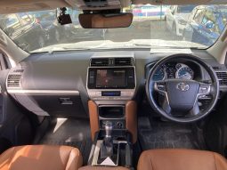 
										Toyota Landcruiser Prado 2021 full									