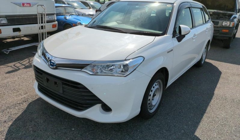 
								Toyota Fielder Hybrid  2017 full									