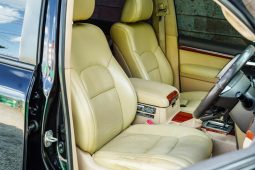 
										Toyota Landcruiser 200 Series VX V8 2013 full									