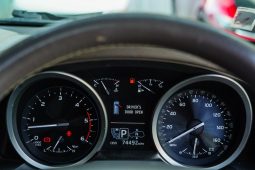 
										Toyota Landcruiser 200 Series VX V8 2013 full									