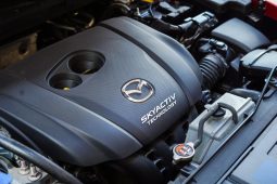 
										Toyota Landcruiser 200 Series VX V8 2013 full									