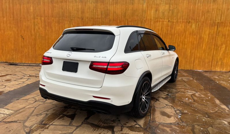 
								Mercedes Benz GLC 43 AMG  2018 full									
