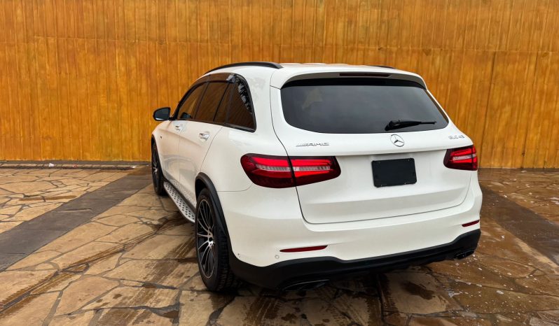 
								Mercedes Benz GLC 43 AMG  2018 full									