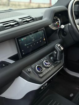 
										LANDROVER DEFENDER 110 2020 full									