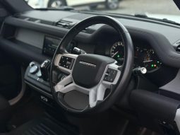 
										LANDROVER DEFENDER 110 2020 full									