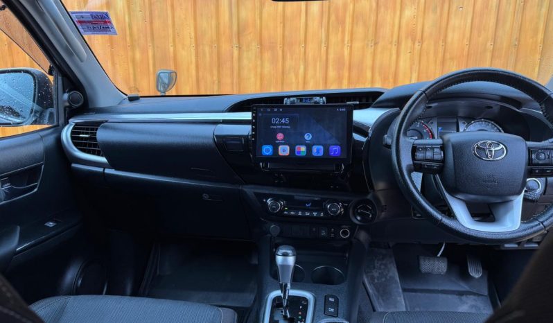 
								Toyota Hilux Double Cab  2020 full									