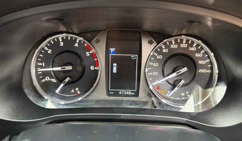 
								Toyota Hilux Double Cab  2020 full									