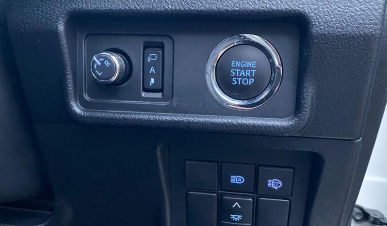 
								Toyota Landcruiser Prado TX-L 2020 full									