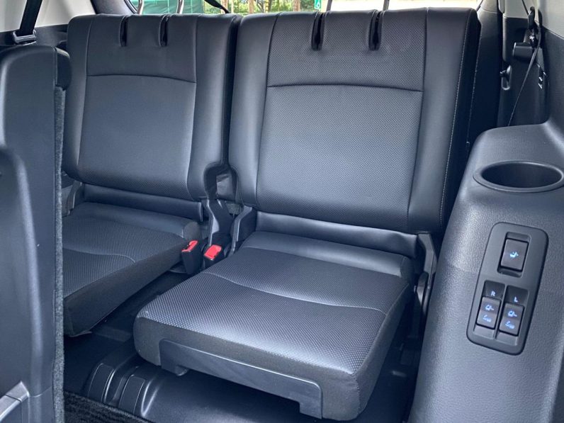 
								Toyota Landcruiser Prado TX-L 2020 full									