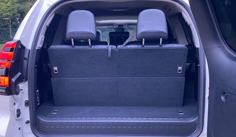 
								Toyota Landcruiser Prado TX-L 2020 full									