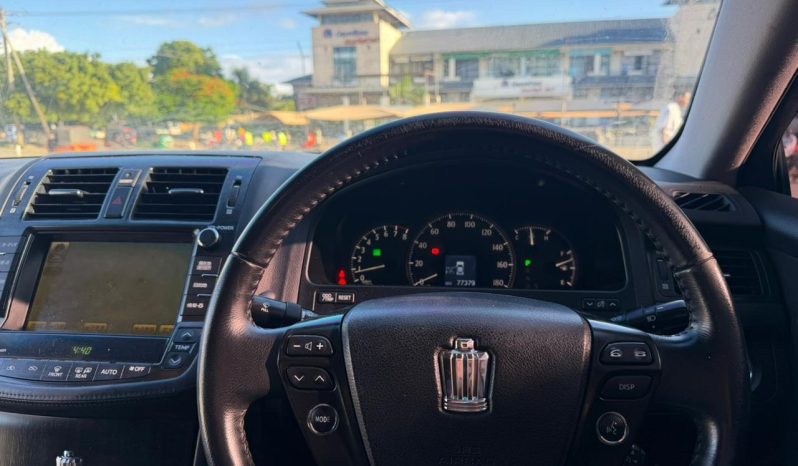 
								Toyota Crown Athlete Edition 2009 full									