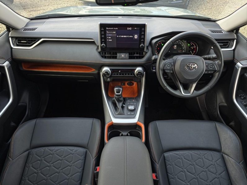 
								Toyota RAV4 Adventure  2021 full									